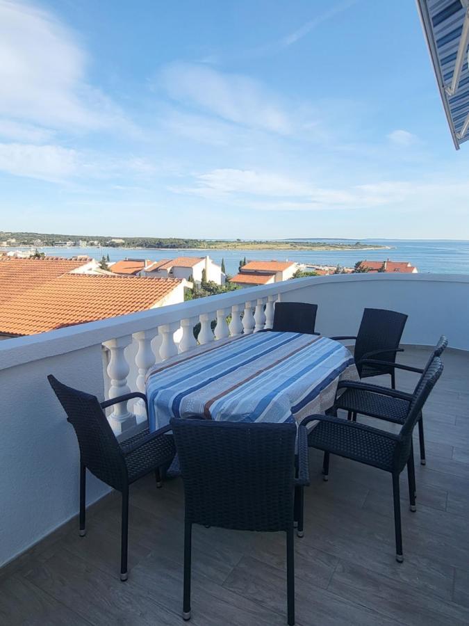 Ferienwohnung Sea View Novalja Exterior foto